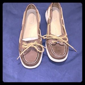 Sperry topsider